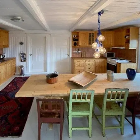 Historic Timber With Views Of Rondane Semesterbostad